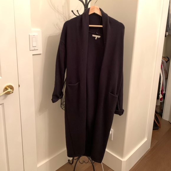 Oak and fort long black cardigan